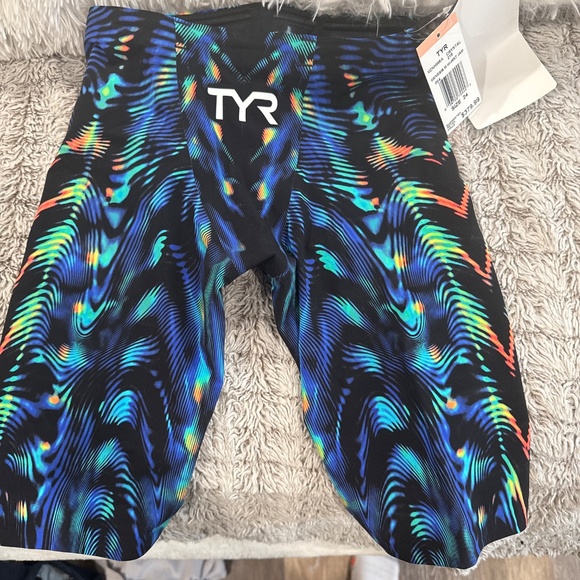TYR Men’s Genesis Jammer - Picture 3 of 3